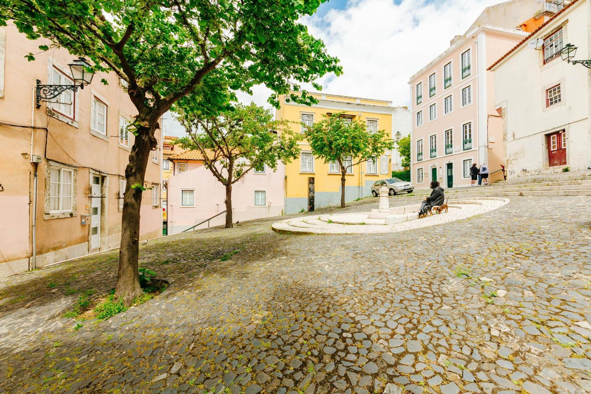 Rent4Rest Lisbon Downtown Tiny Studio Apartments Exteriör bild