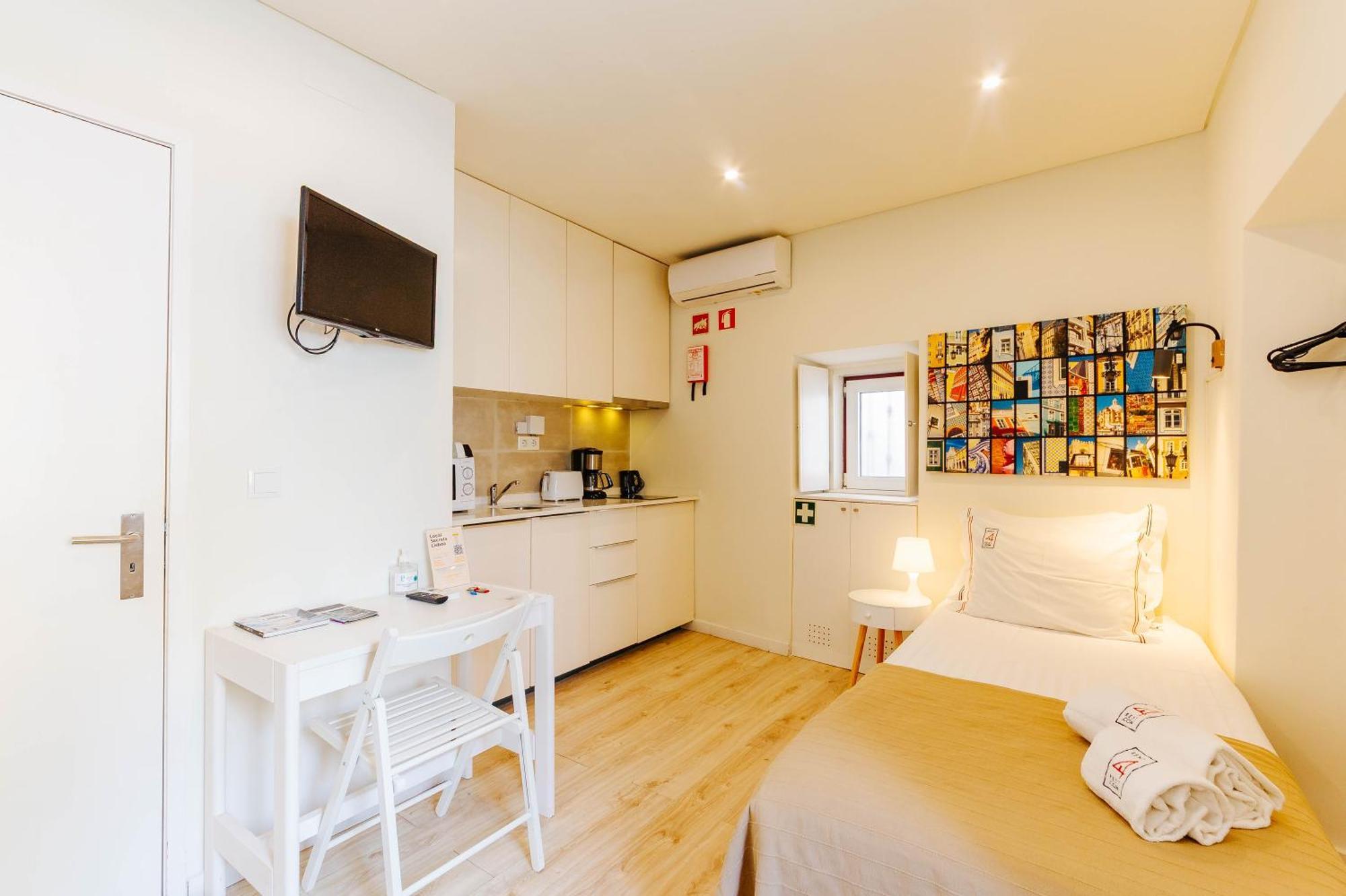 Rent4Rest Lisbon Downtown Tiny Studio Apartments Exteriör bild