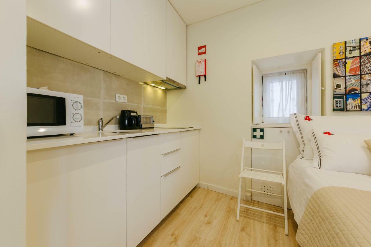 Rent4Rest Lisbon Downtown Tiny Studio Apartments Exteriör bild
